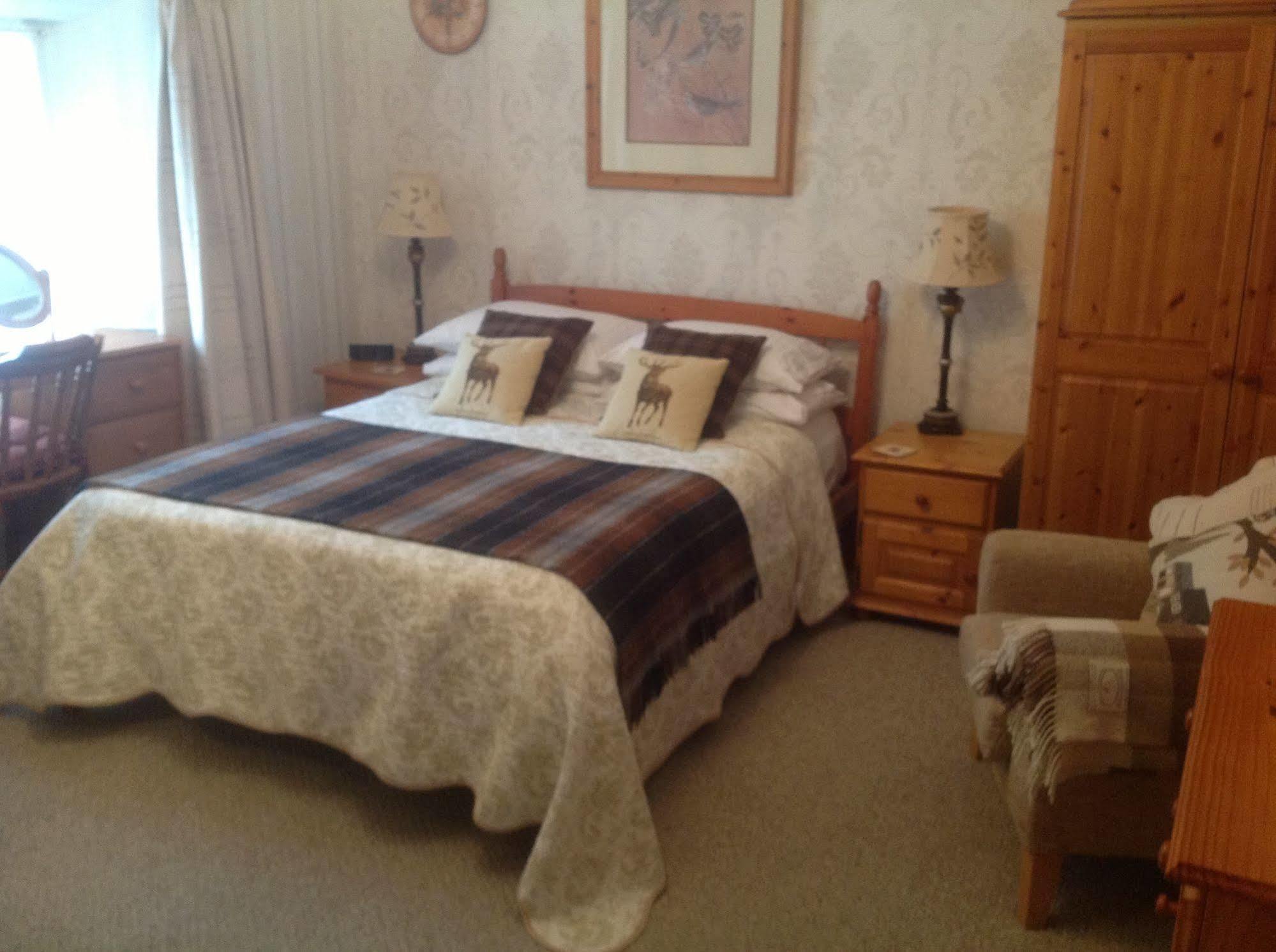 Comelybank Guesthouse Crieff Eksteriør bilde