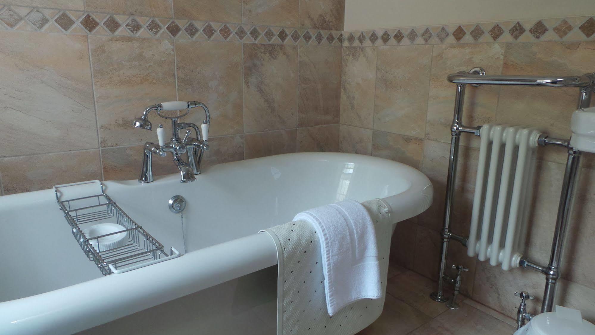 Comelybank Guesthouse Crieff Eksteriør bilde