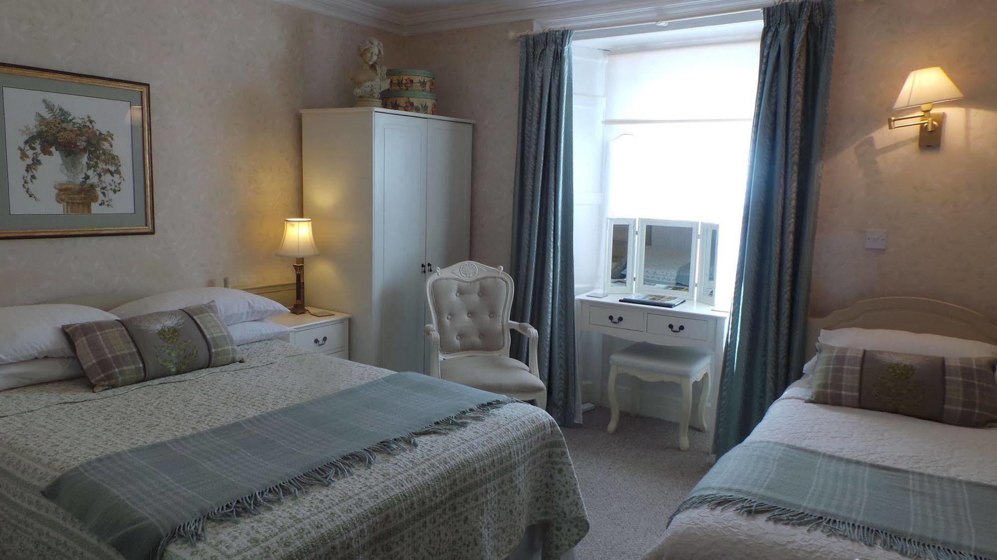 Comelybank Guesthouse Crieff Eksteriør bilde