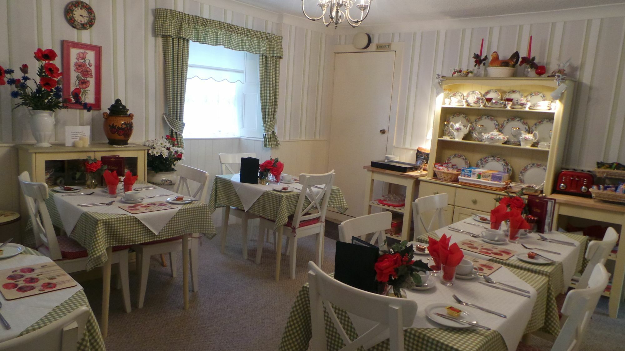 Comelybank Guesthouse Crieff Eksteriør bilde